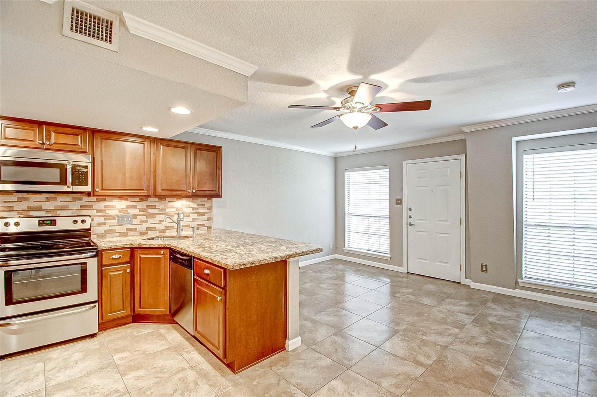 5151 Richmond Avenue # 115