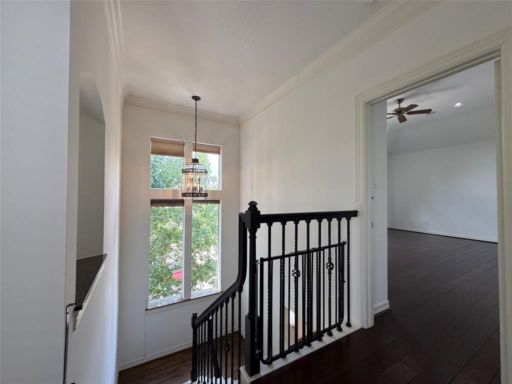 2422 Ralph Street