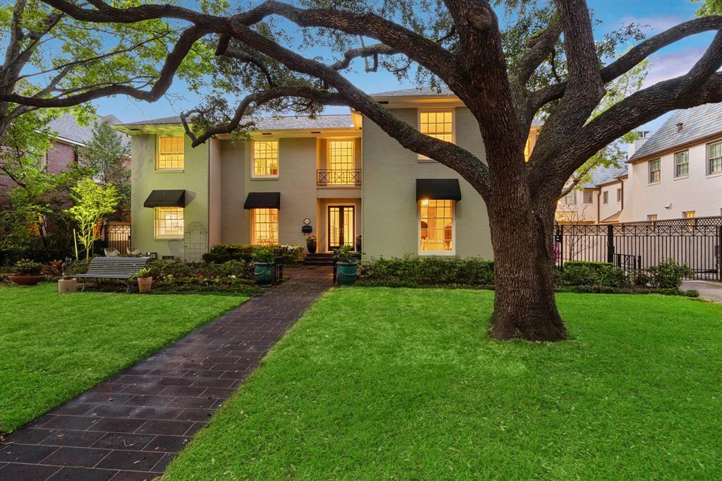 2716 Pemberton Drive