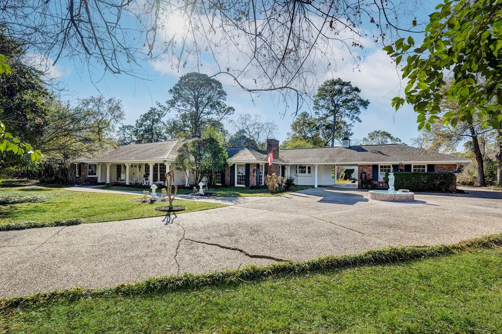 5 E Rivercrest Drive