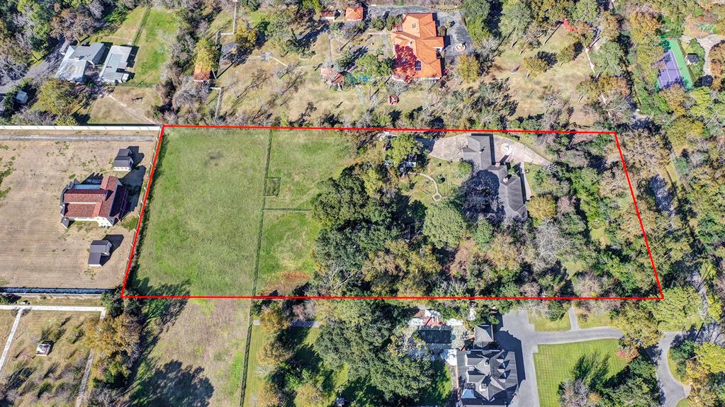 5 E Rivercrest Drive