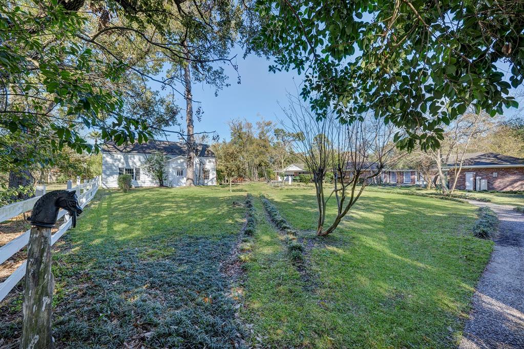 5 E Rivercrest Drive