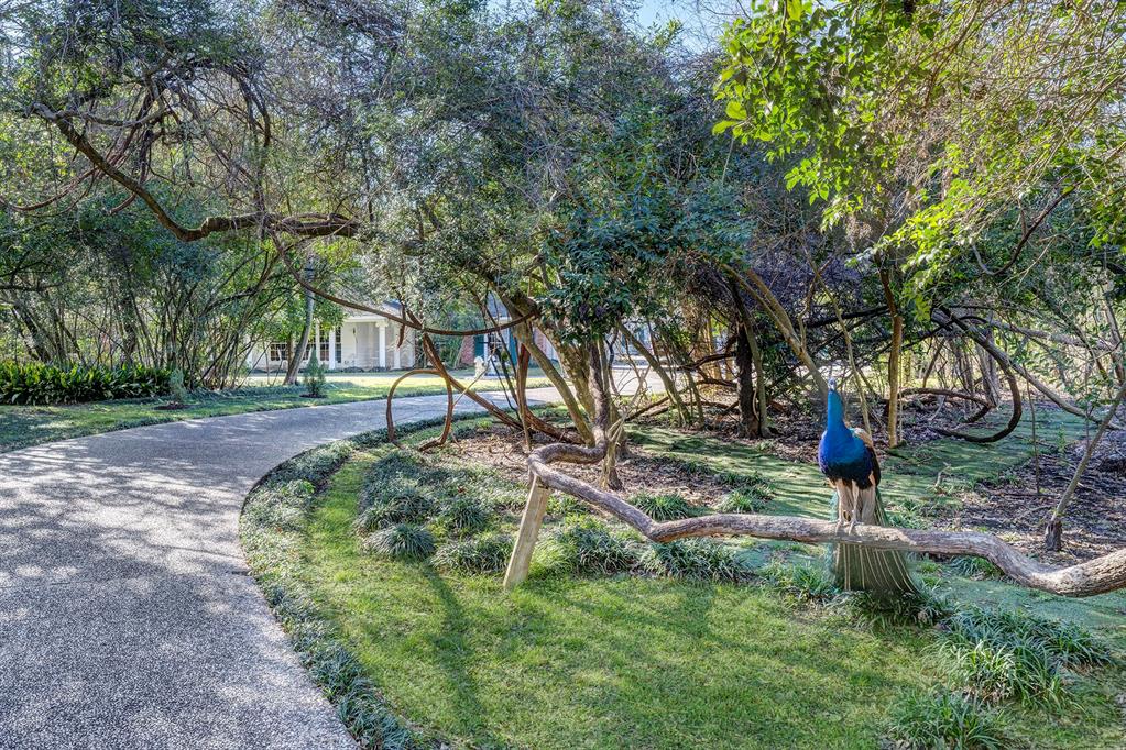 5 E Rivercrest Drive