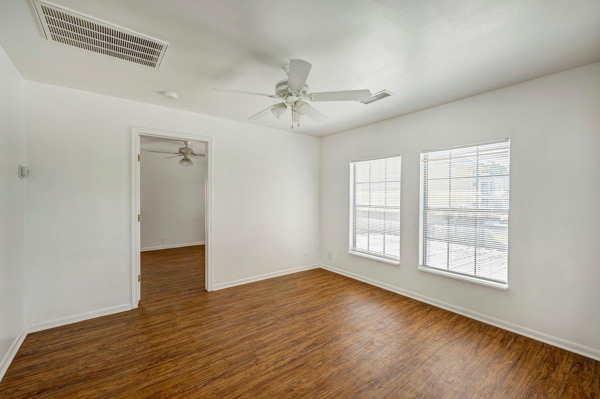 447 W 22nd Street
