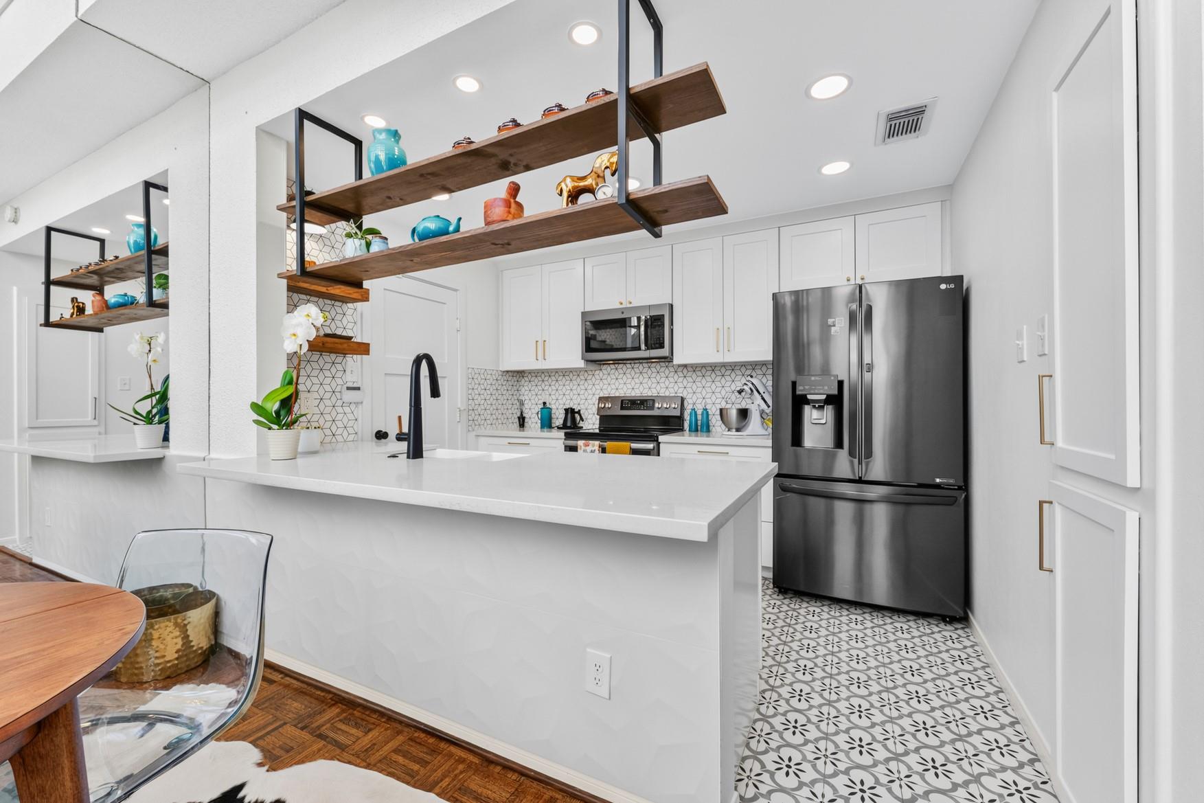 1112 Bering Drive # 62