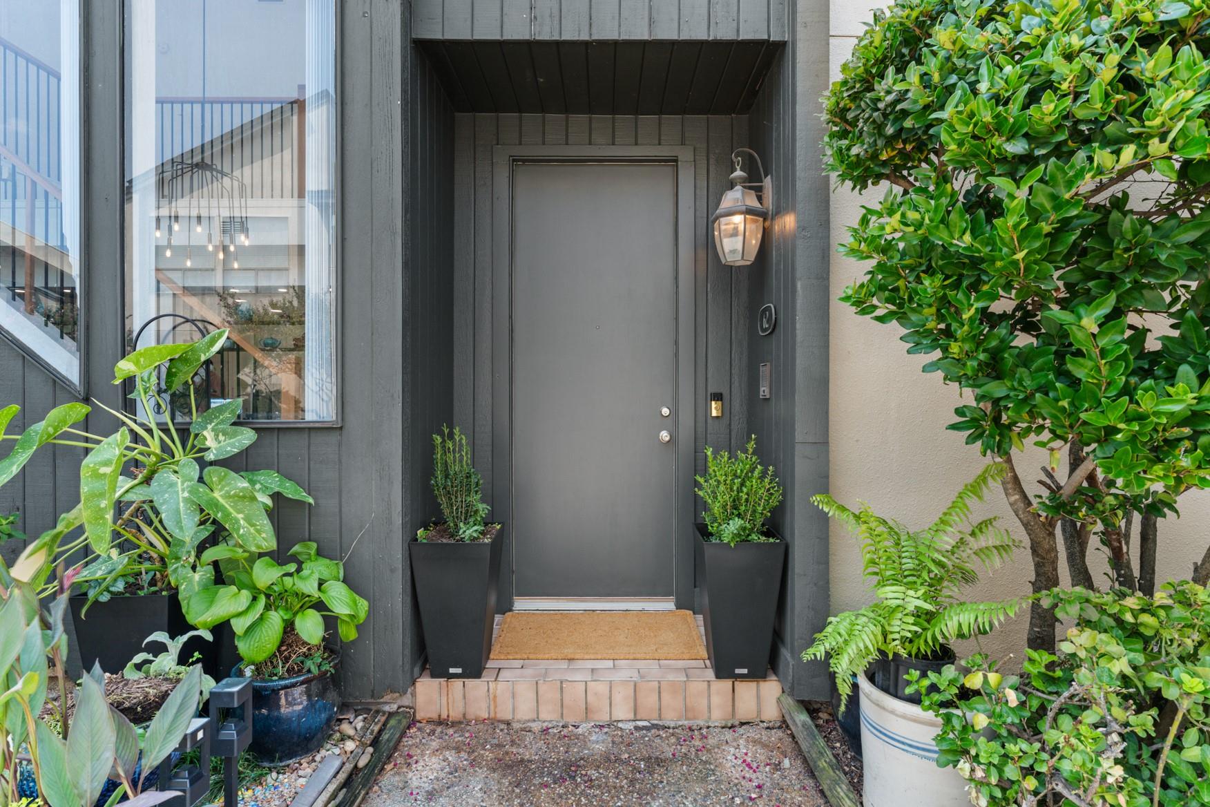 1112 Bering Drive # 62