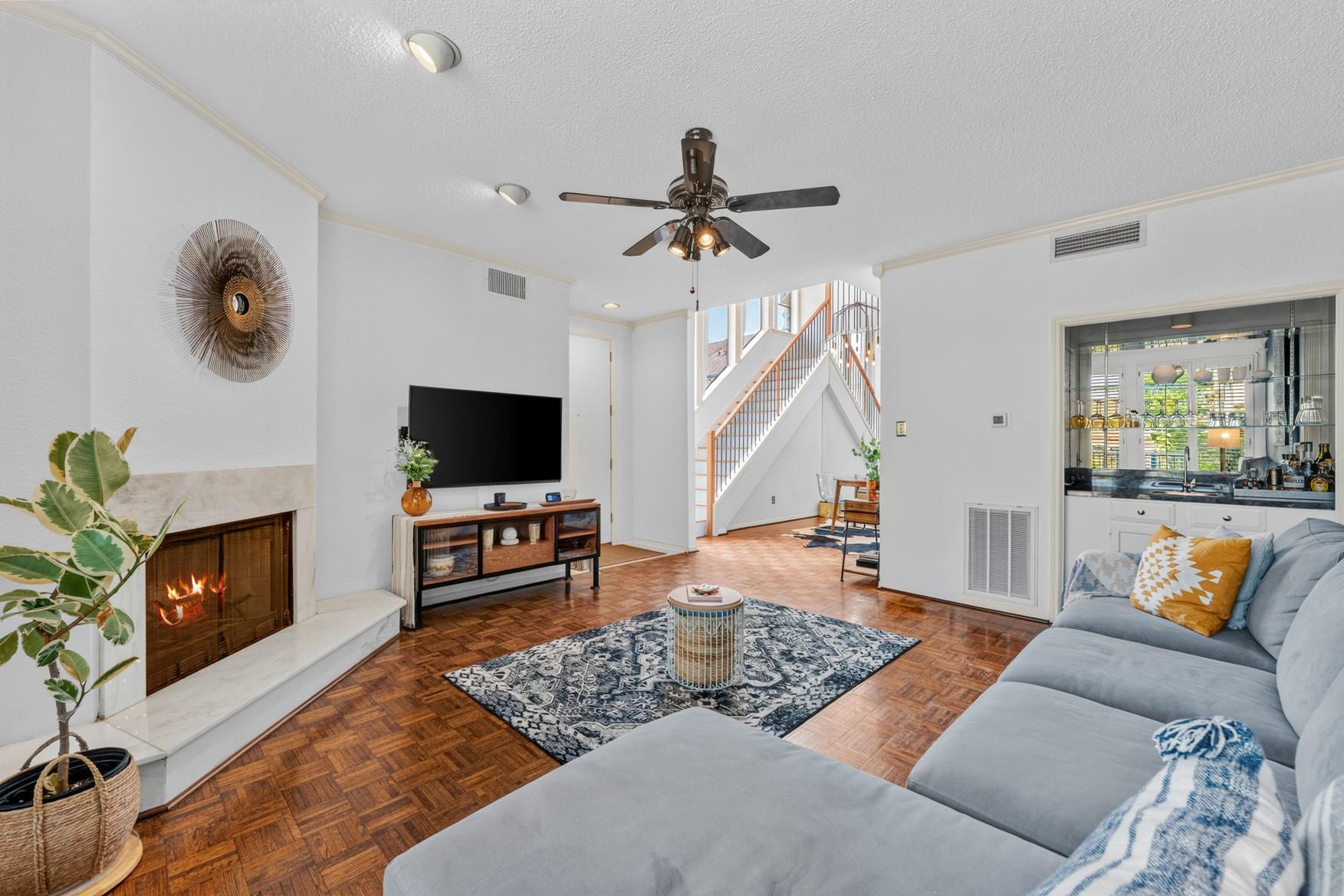 1112 Bering Drive # 62