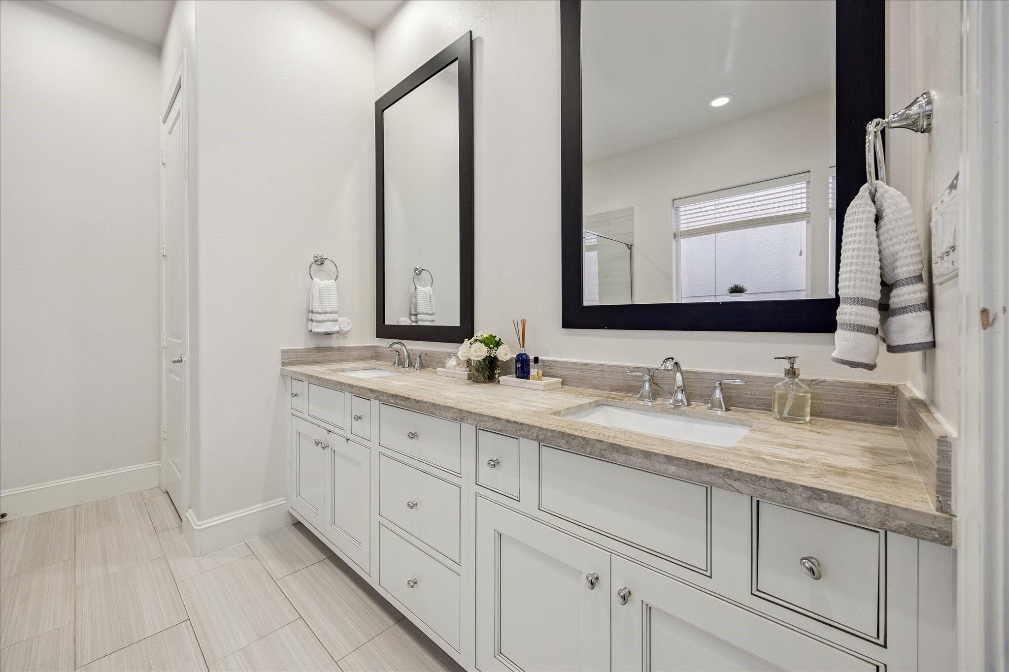 10950 Wrenwood Green