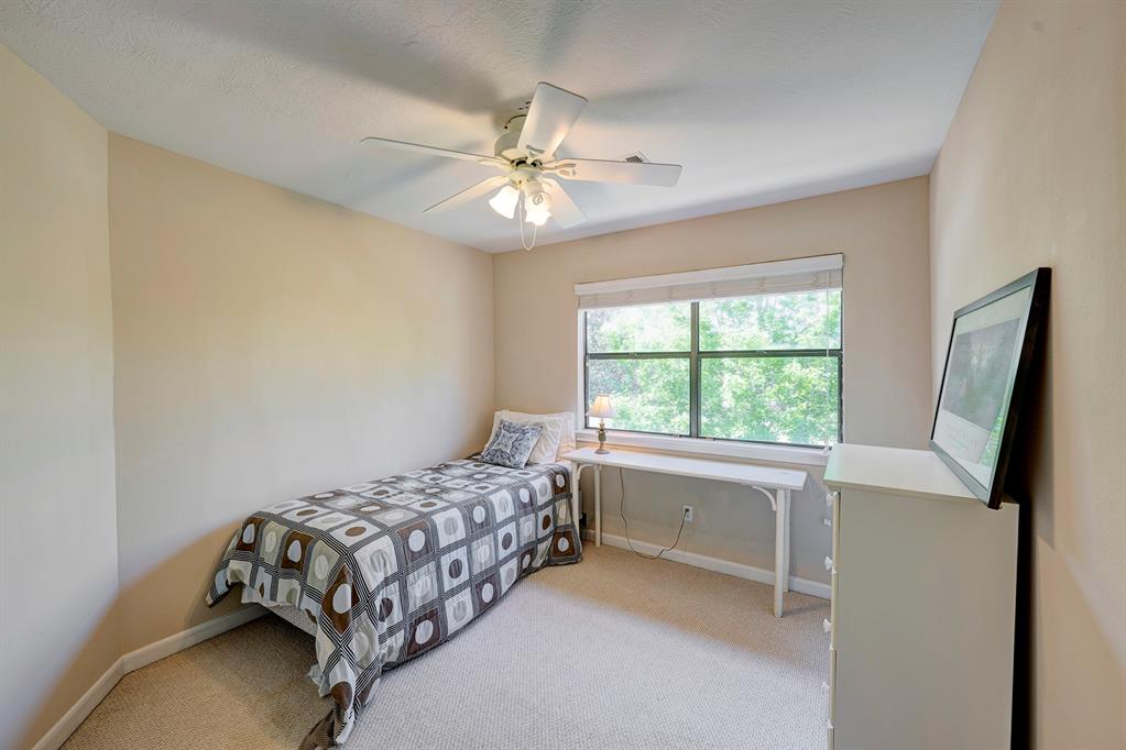 818 Sandpiper Drive