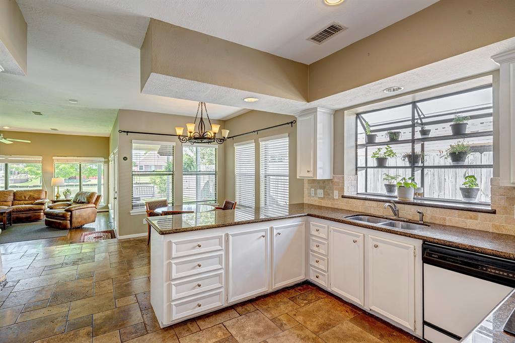 818 Sandpiper Drive