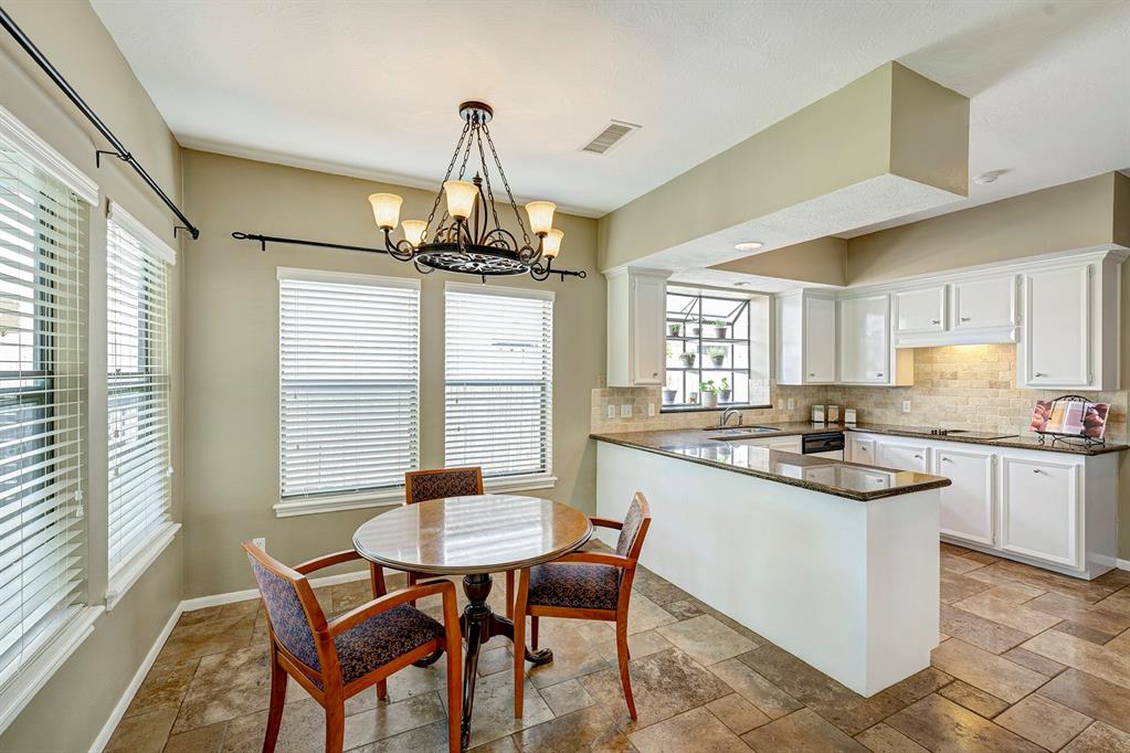 818 Sandpiper Drive