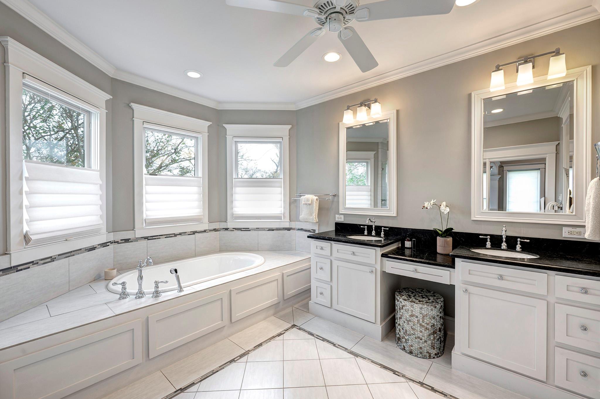 310 W 17th Street