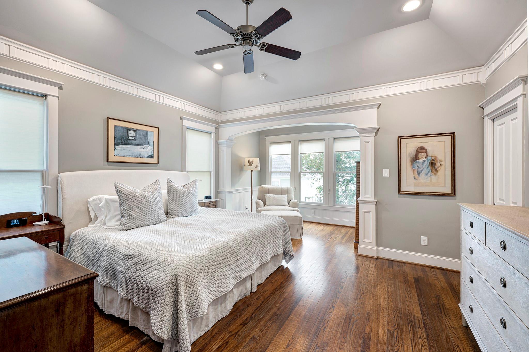 310 W 17th Street