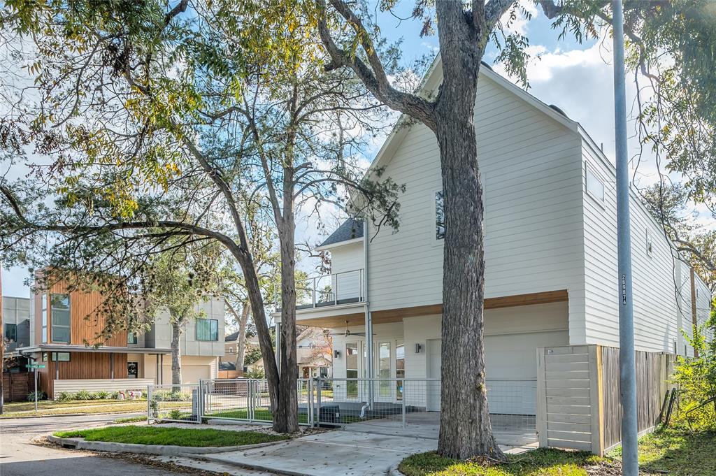 2617 Columbia Street