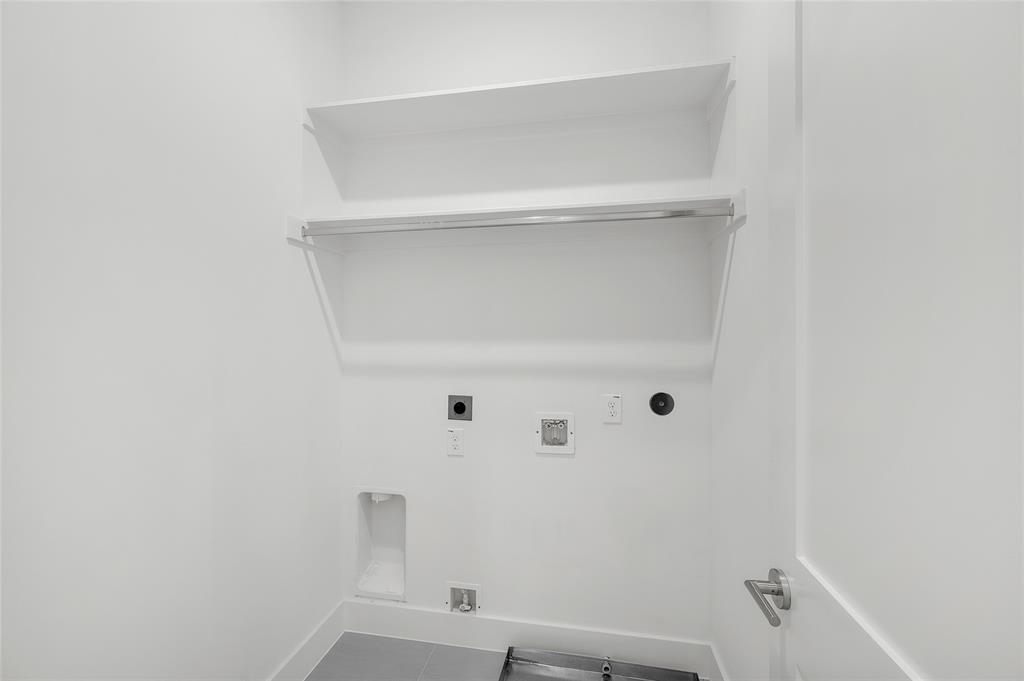 2617 Columbia Street