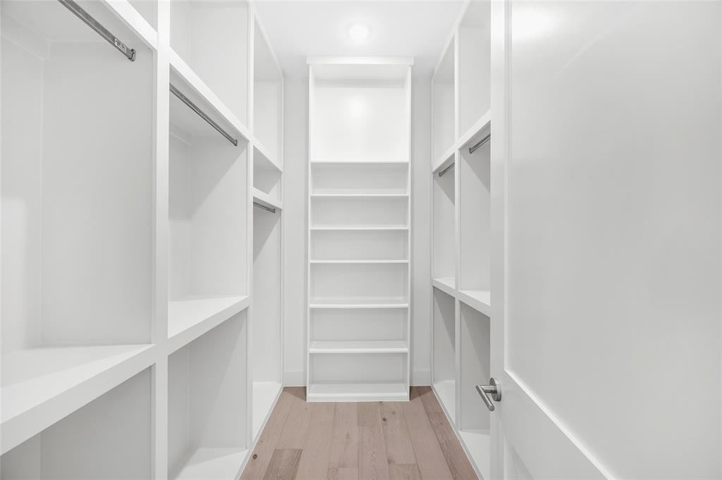 2617 Columbia Street