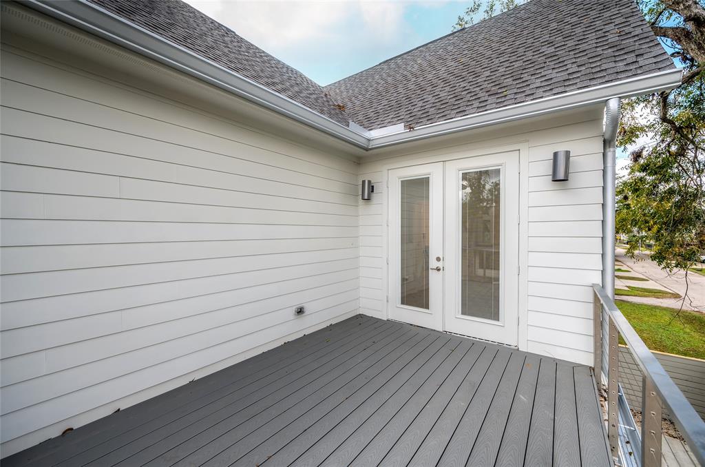 2617 Columbia Street