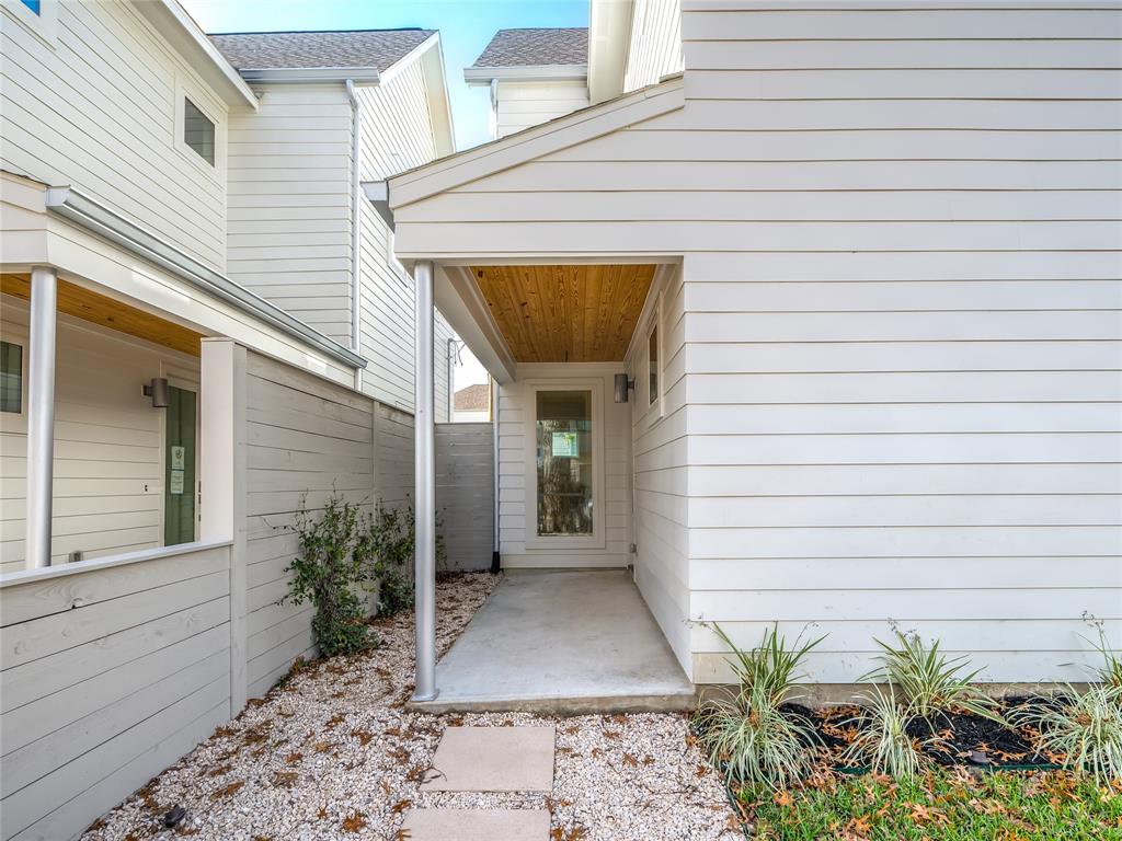 2617 Columbia Street