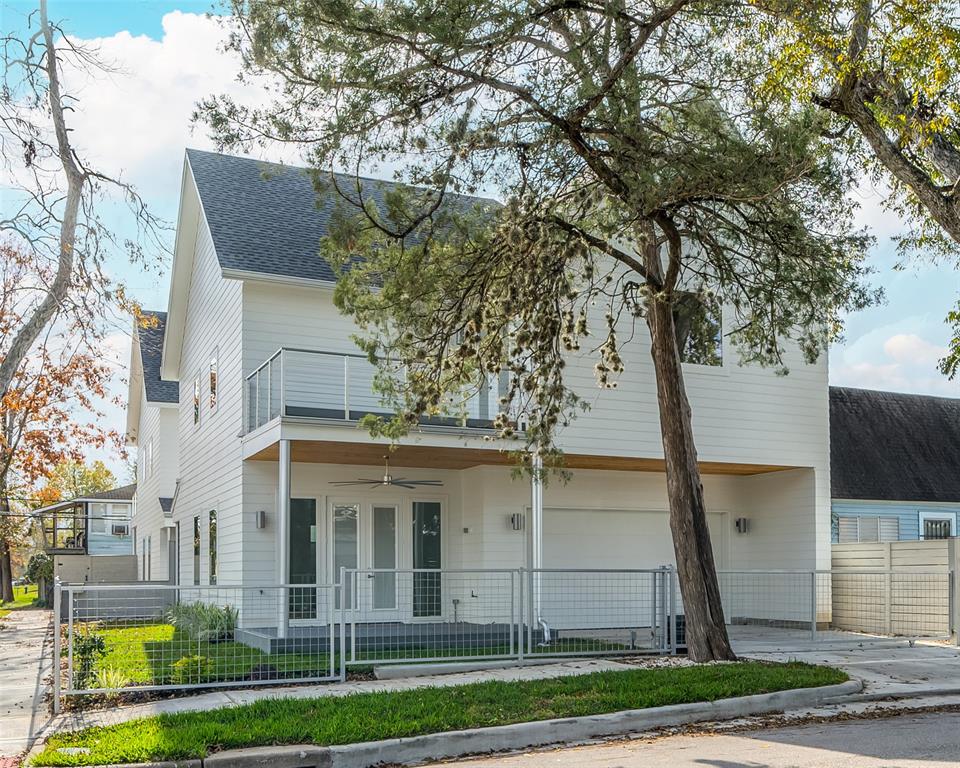 2617 Columbia Street