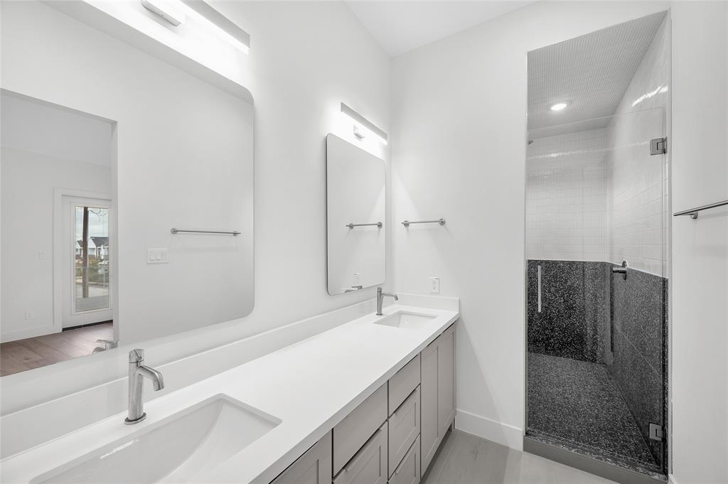 2617 Columbia Street