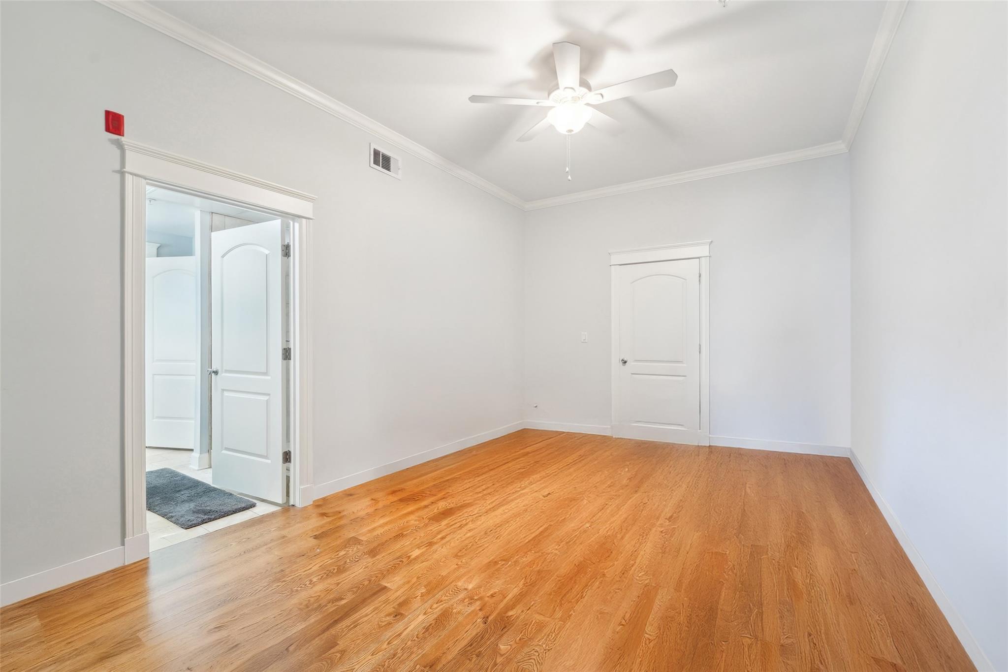 2802 Morrison Street # 203