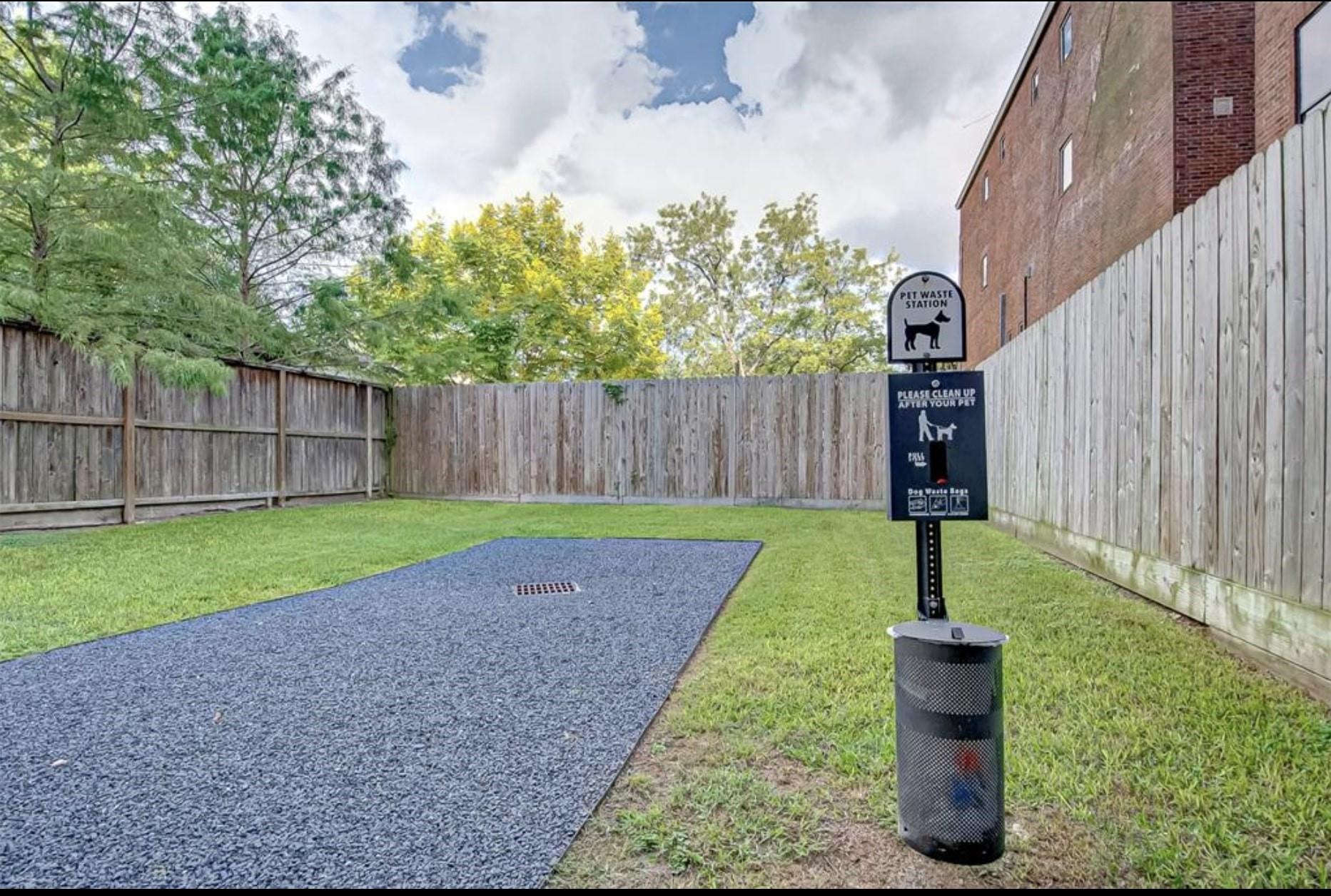 2802 Morrison Street # 203