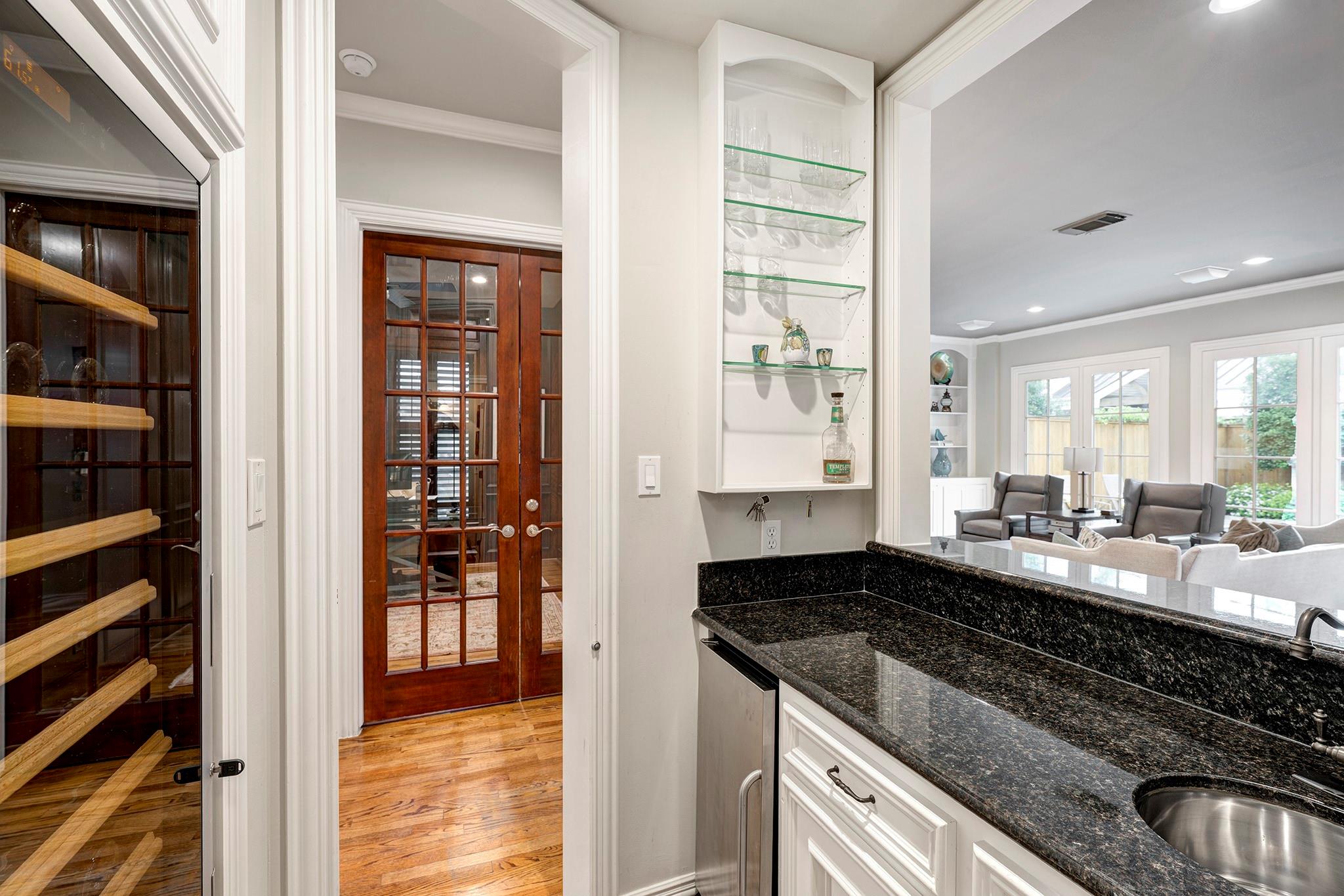 2925 Nottingham Street