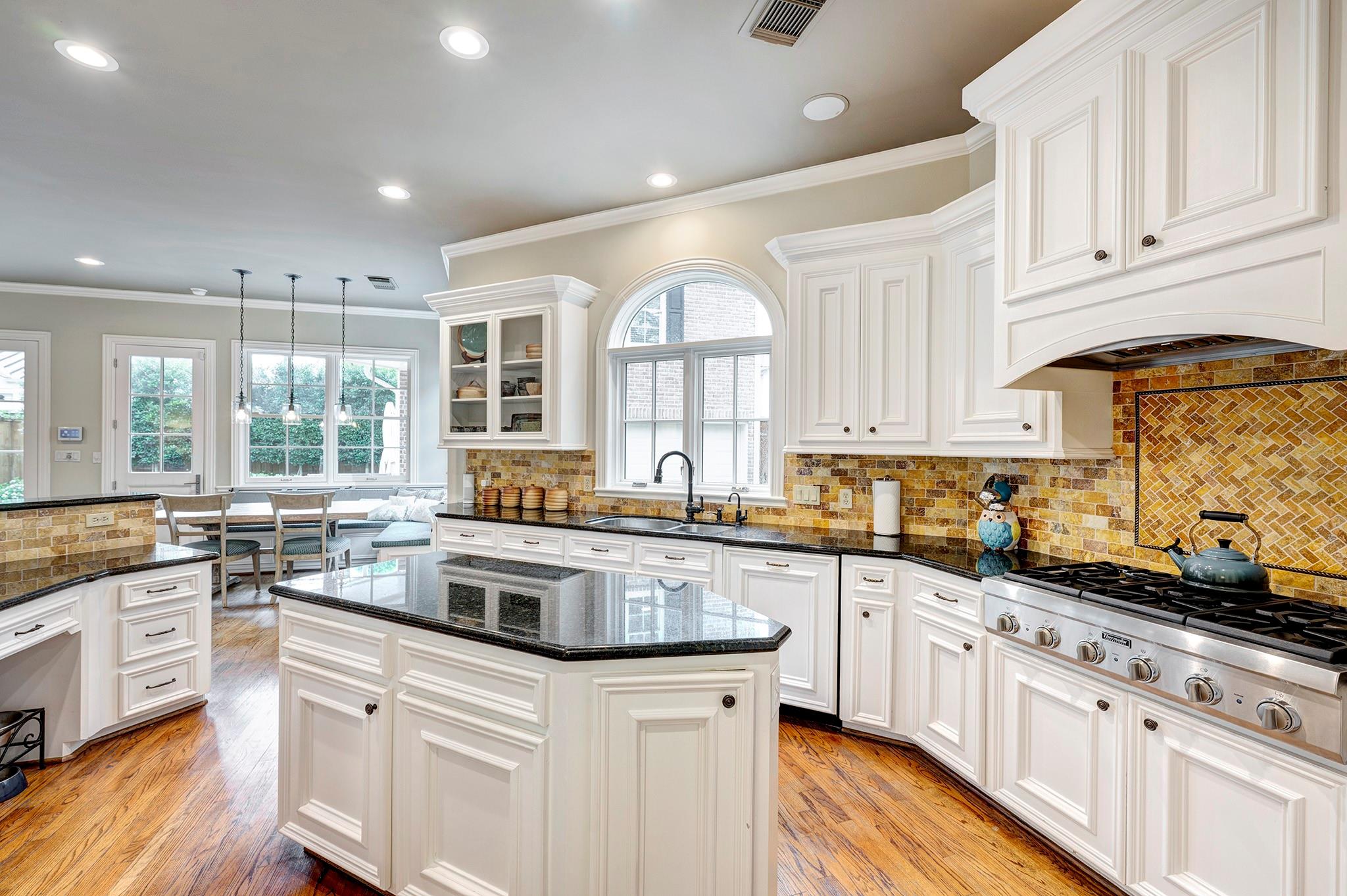 2925 Nottingham Street