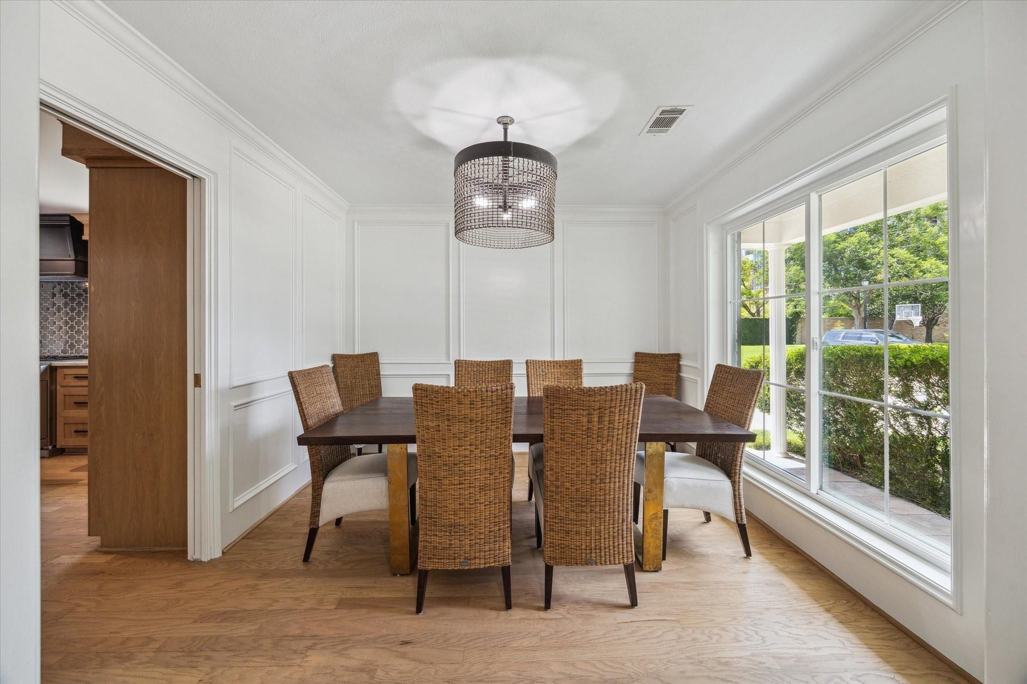 12727 Kingsride Lane