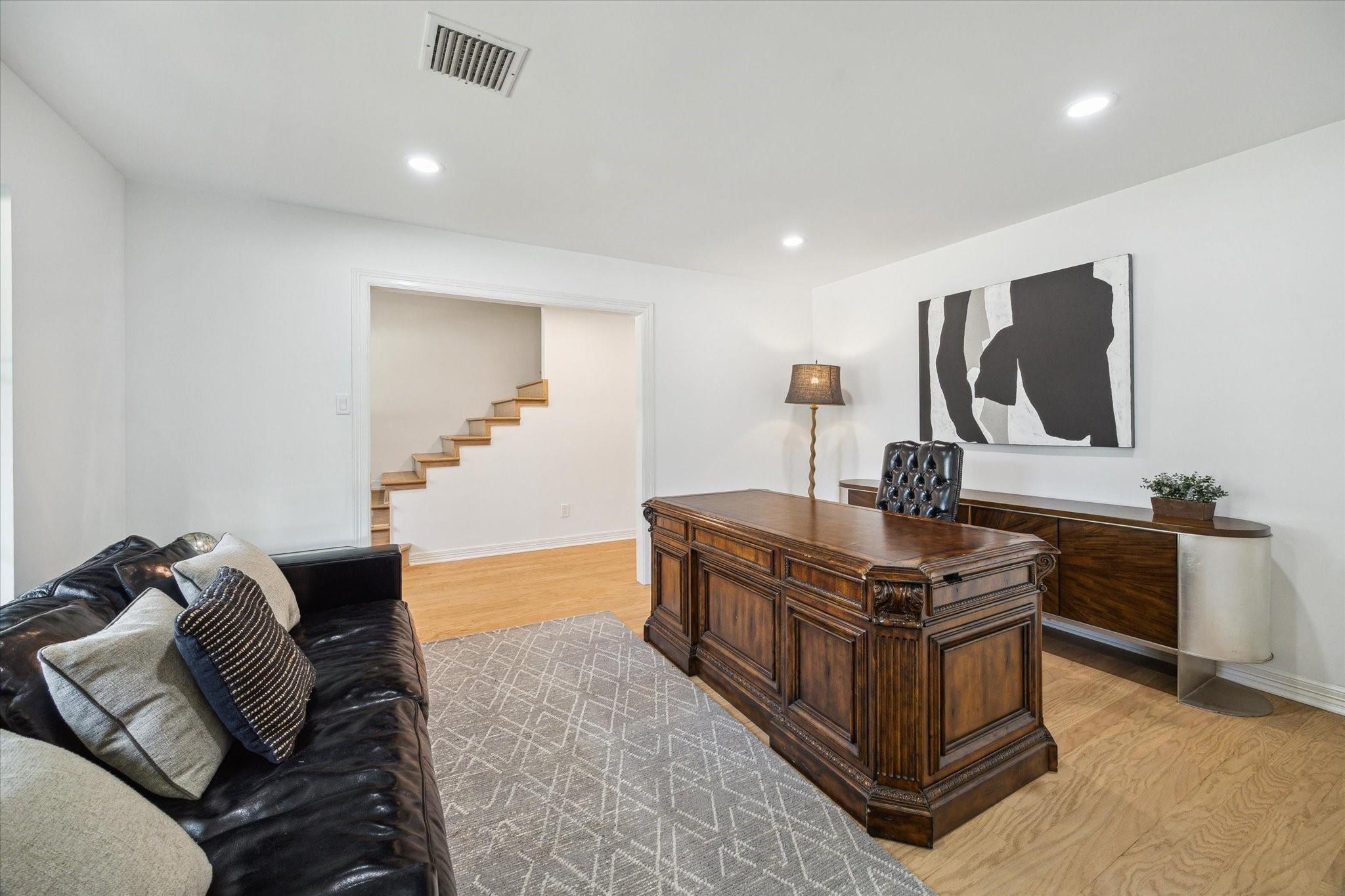 12727 Kingsride Lane