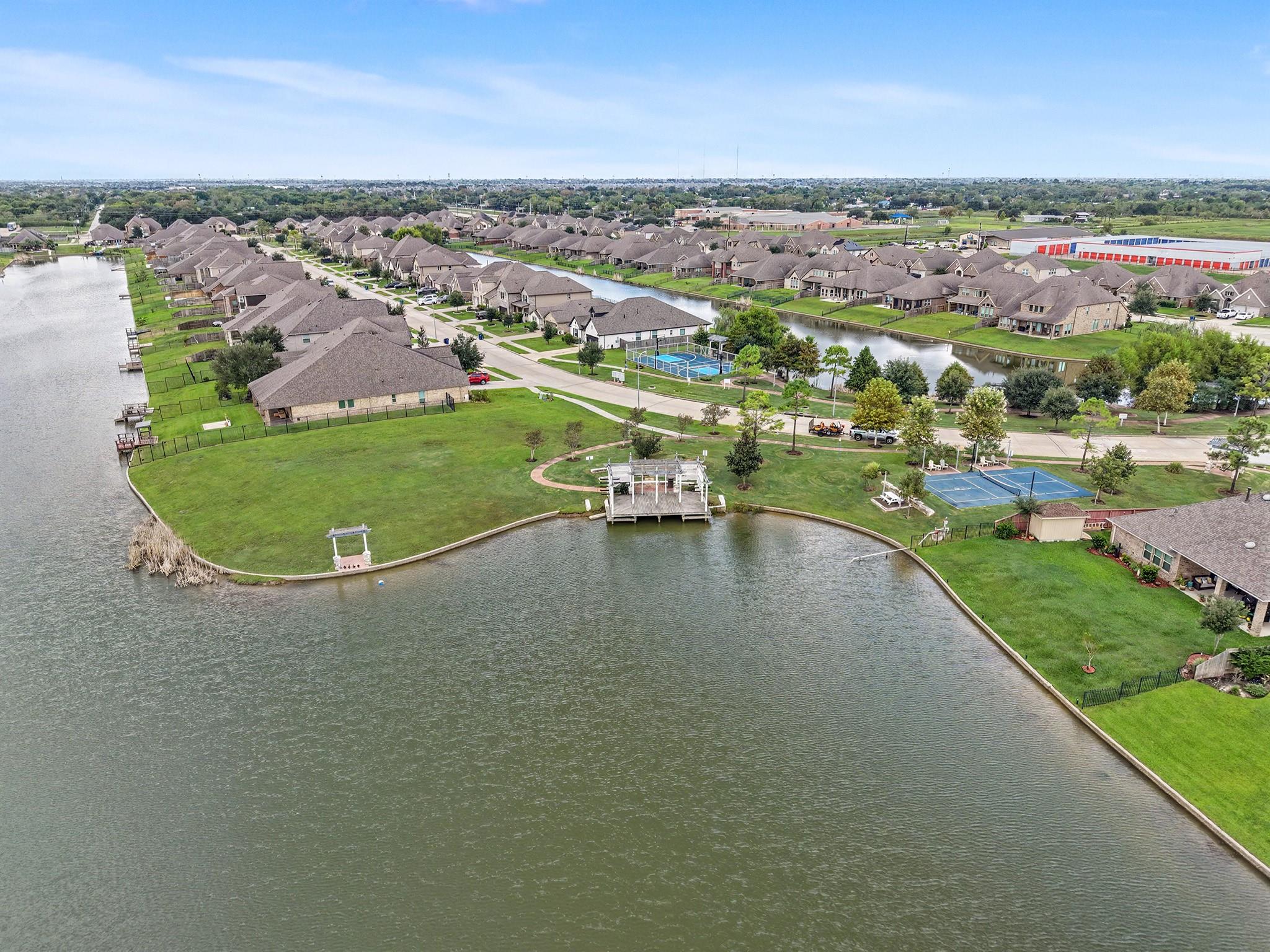 2735 Broad Reach Road