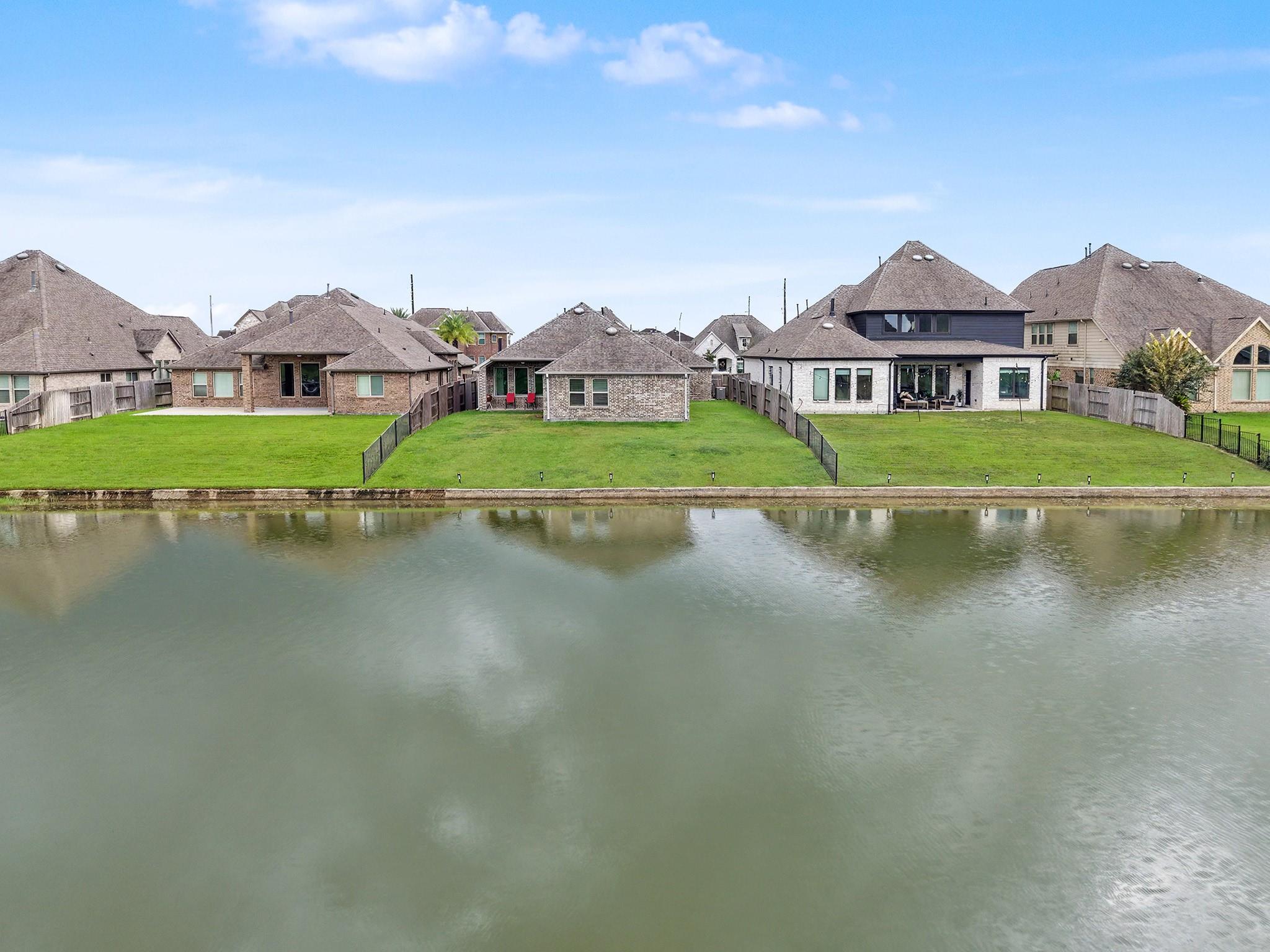 2735 Broad Reach Road