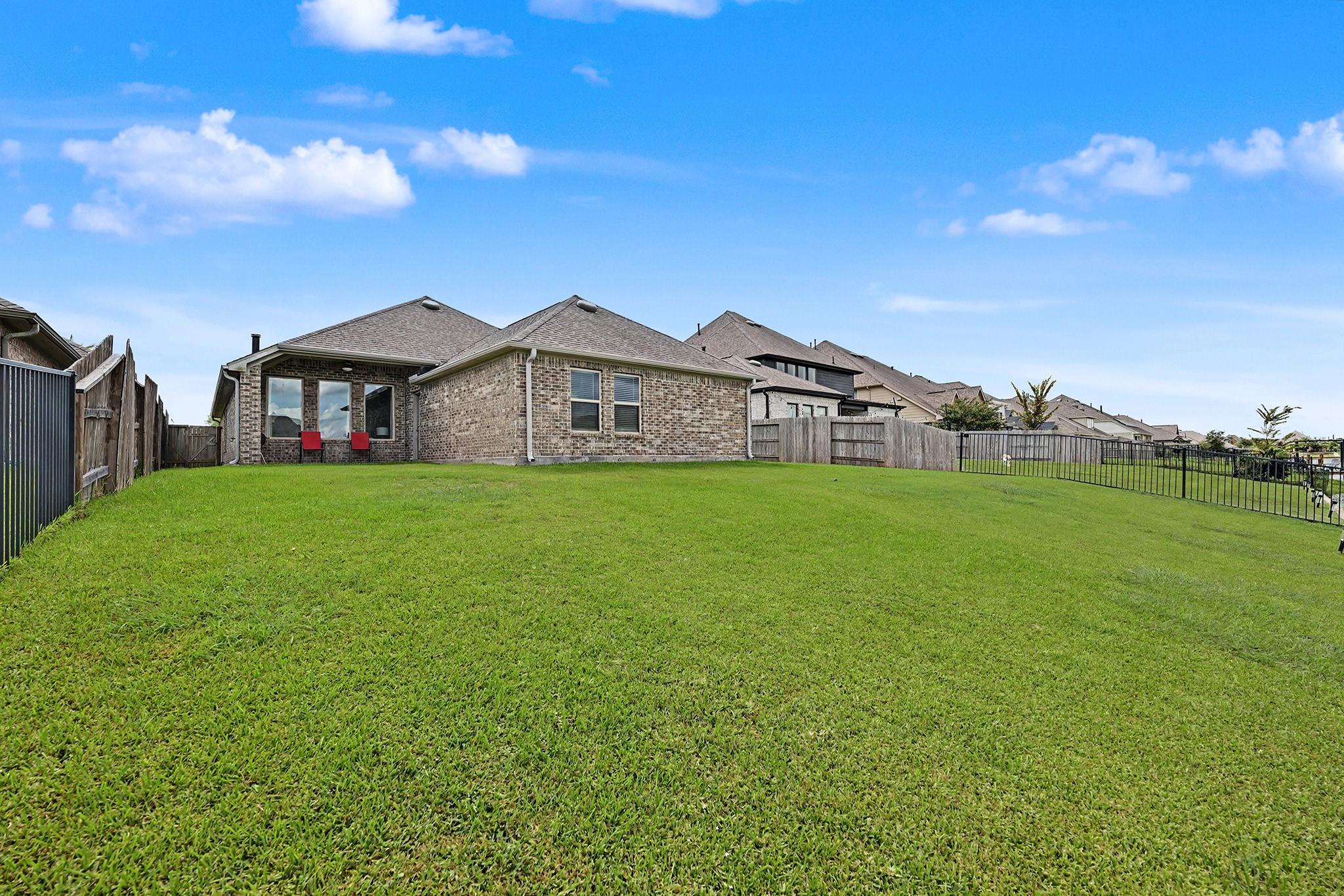 2735 Broad Reach Road