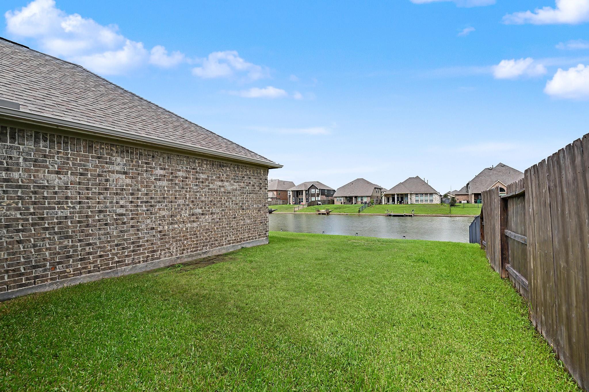 2735 Broad Reach Road