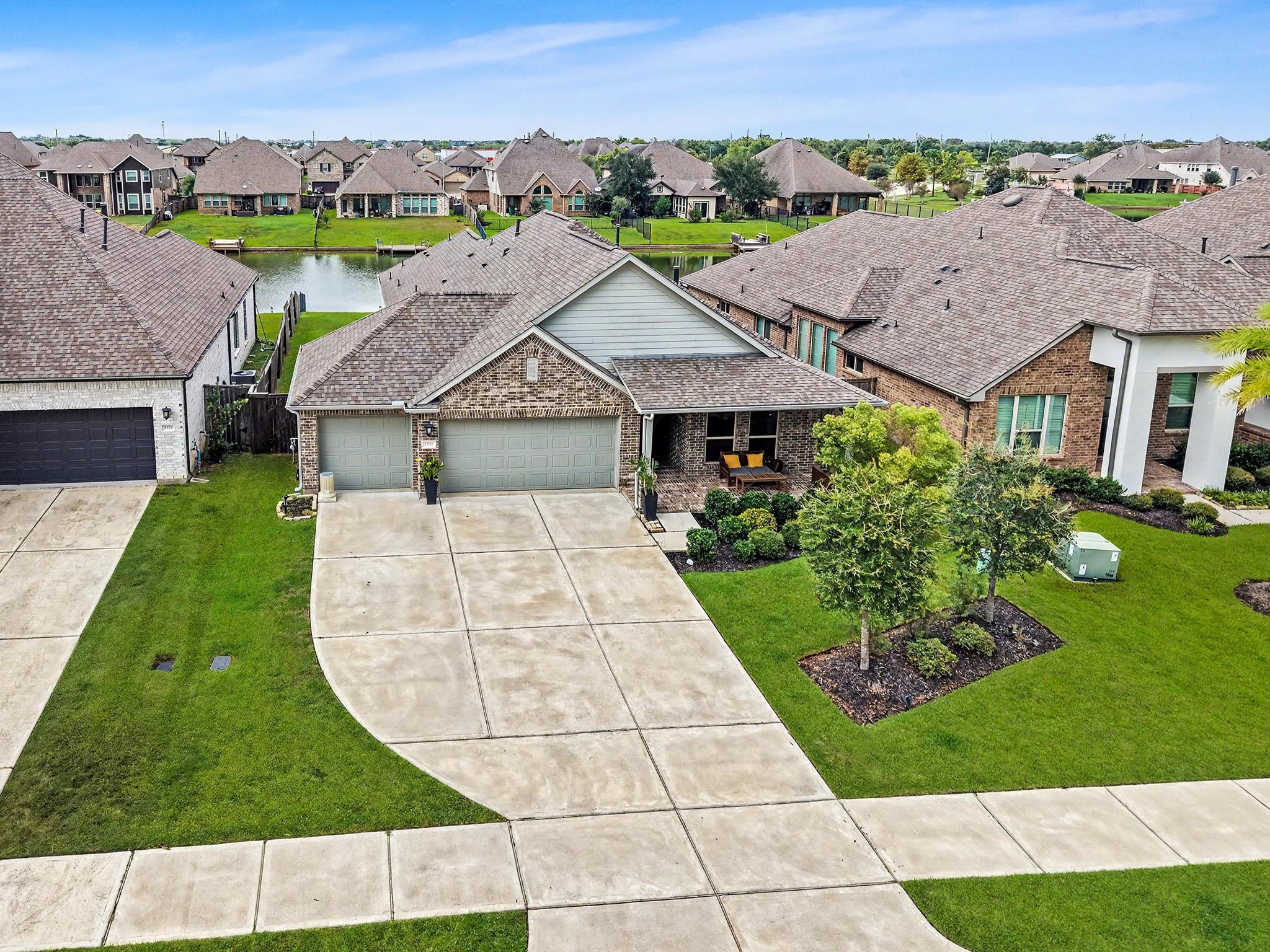2735 Broad Reach Road