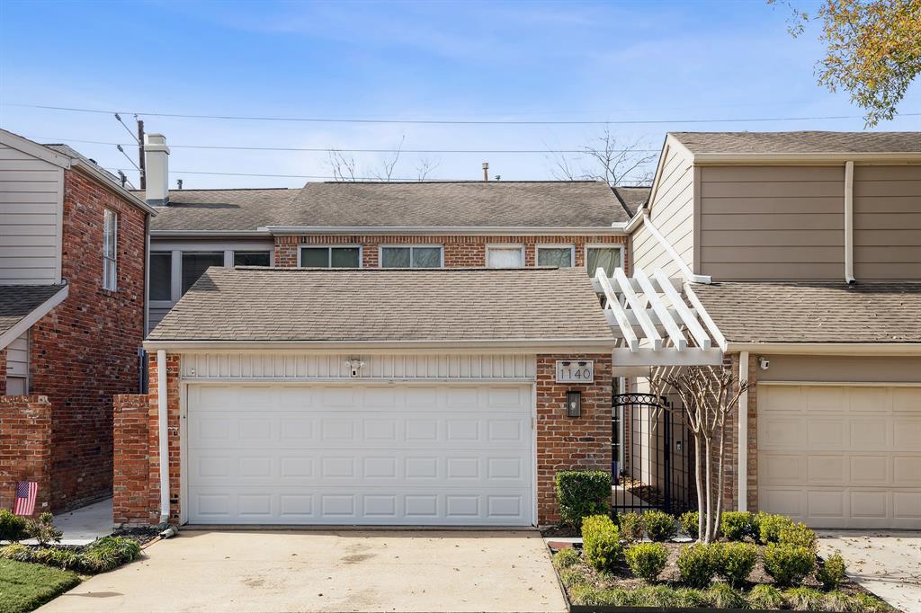 1140 Fountain View Drive # 199