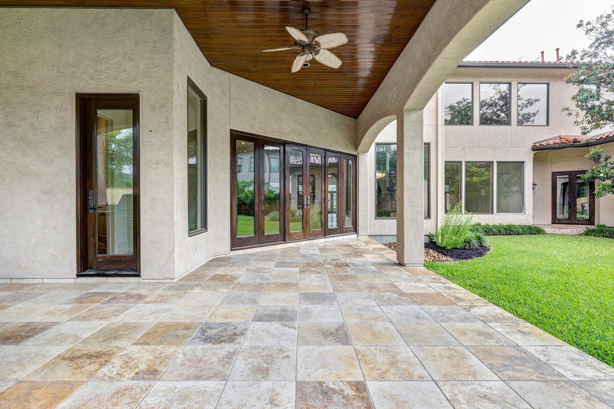 710 Pinehaven Drive