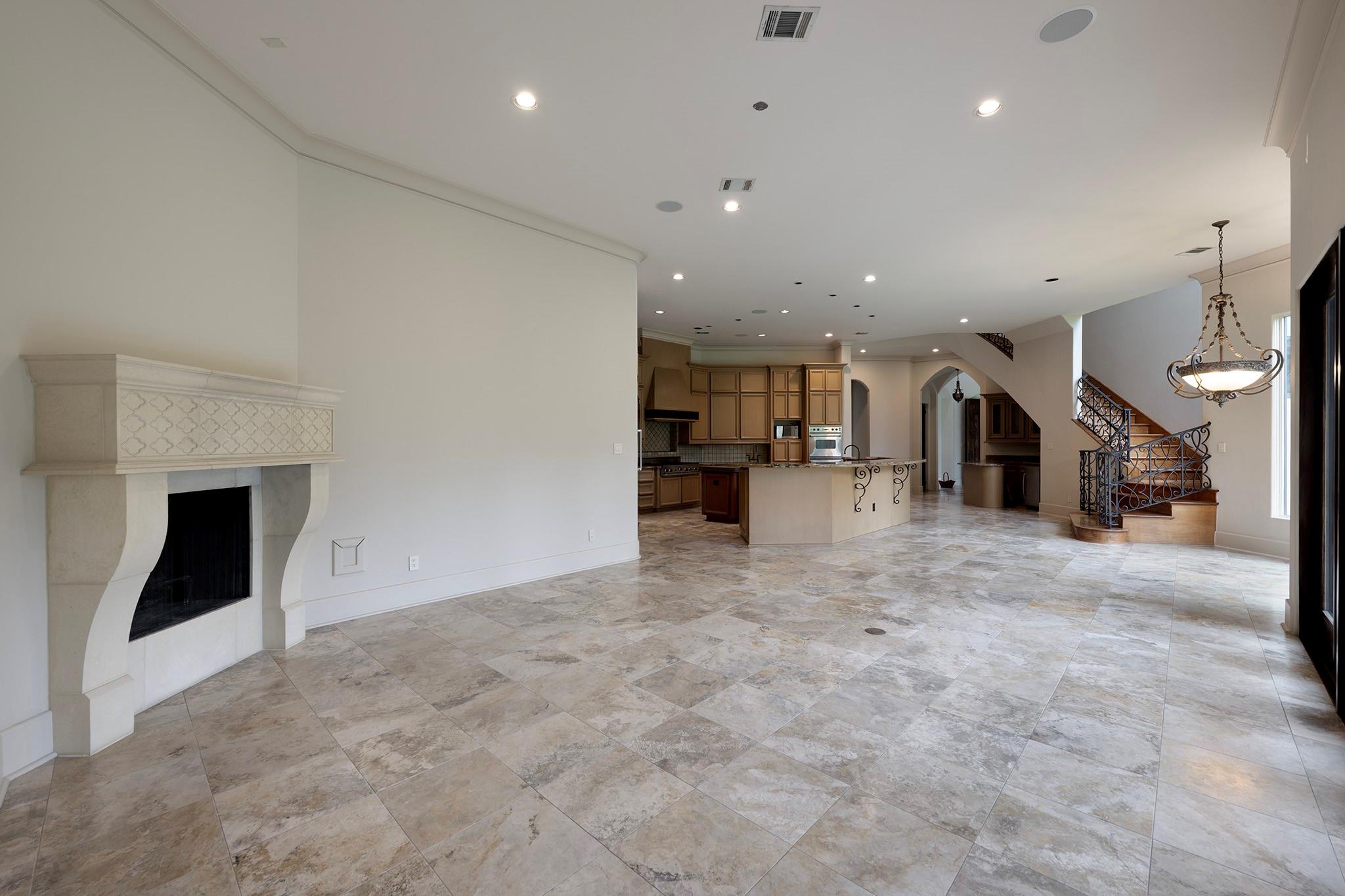 710 Pinehaven Drive