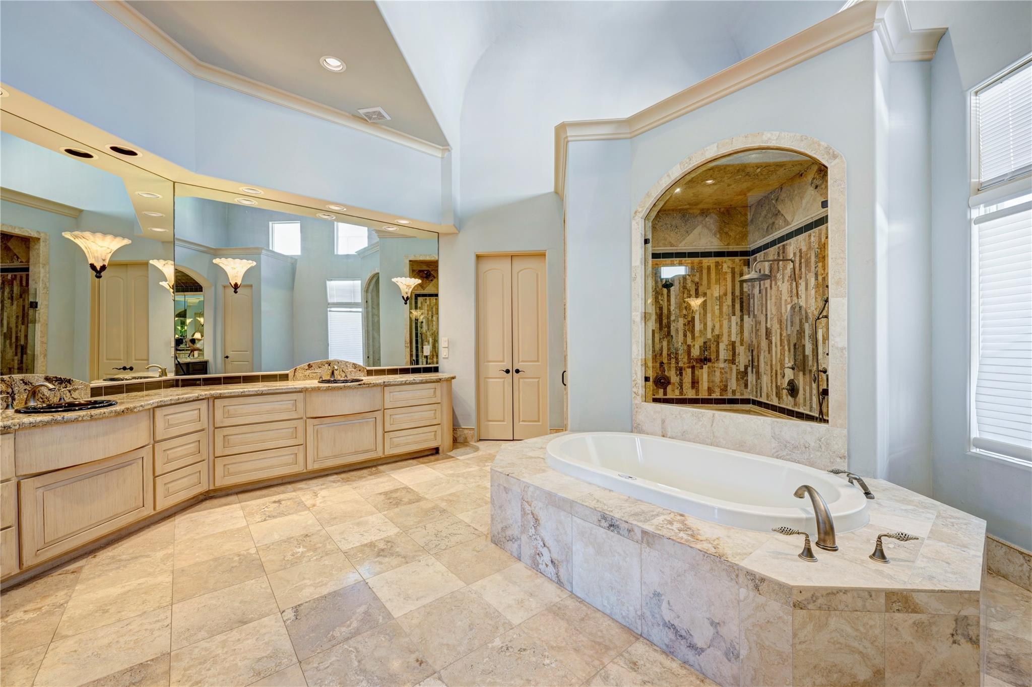 710 Pinehaven Drive