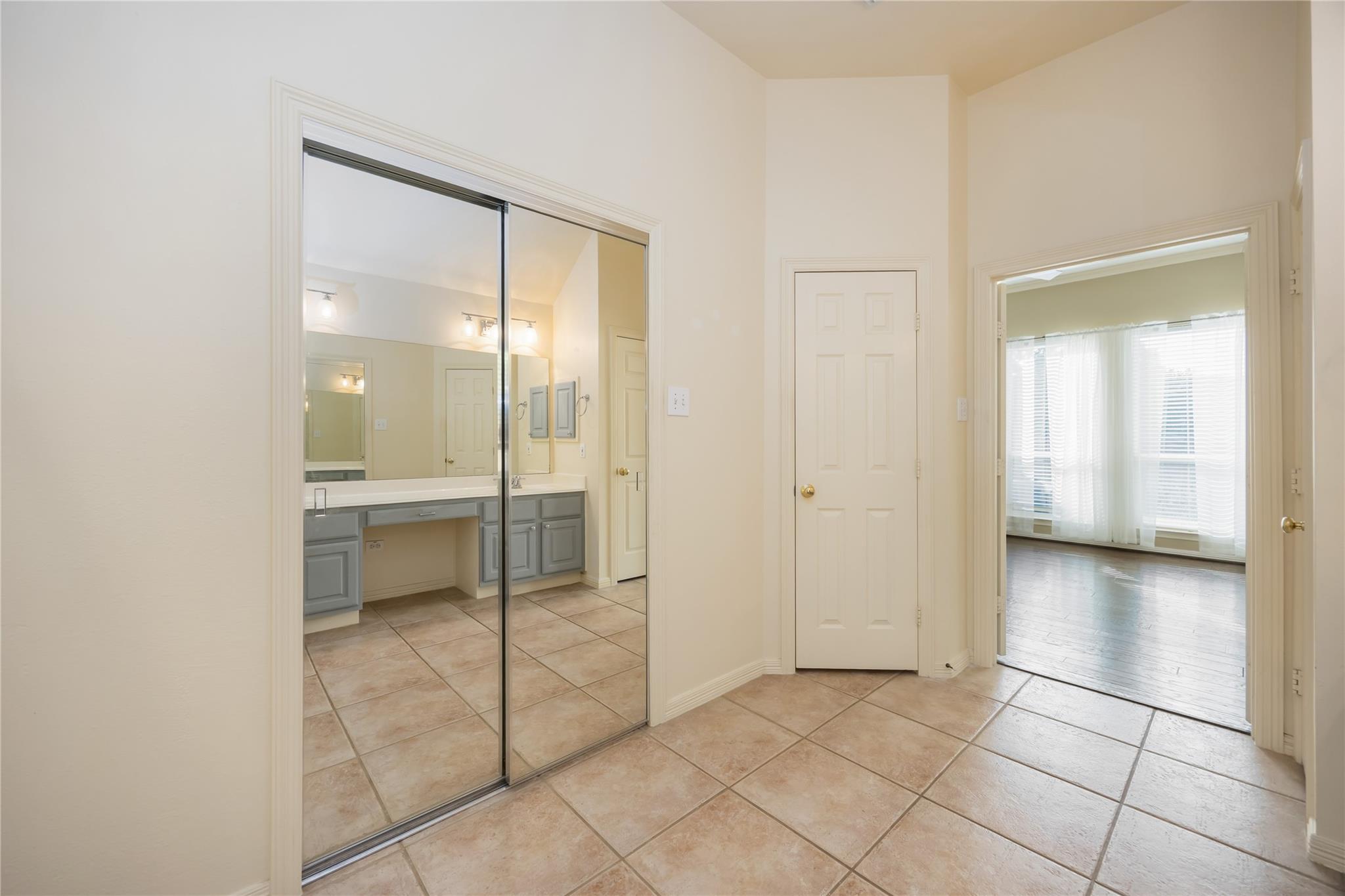 25619 Myrtle Springs