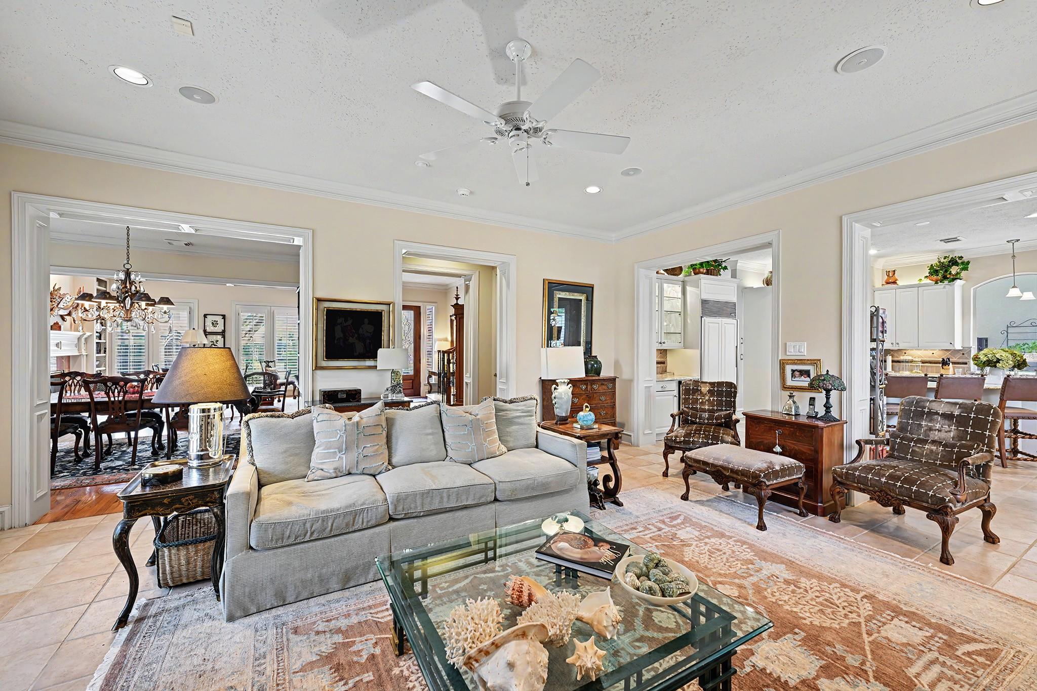 69 Wynden Oaks Drive