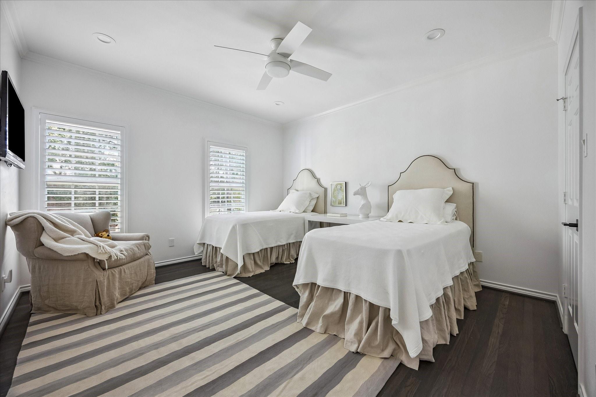 4028 Byron Street