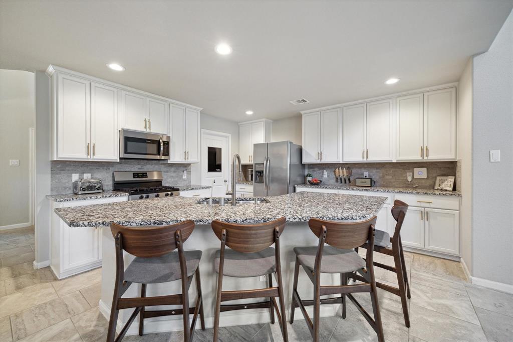 12610 Amaurot Lane