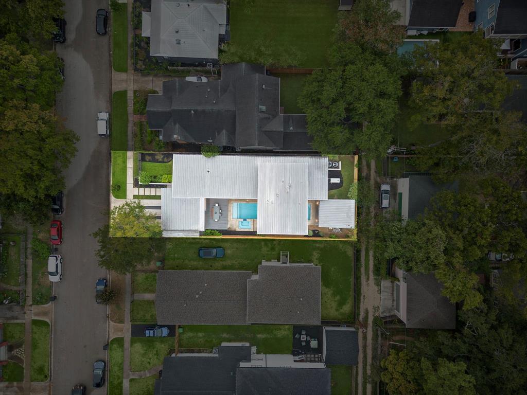 527 Columbia Street