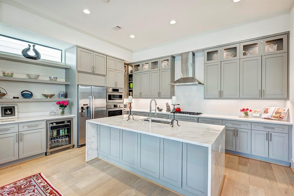 2815 Westgate Street