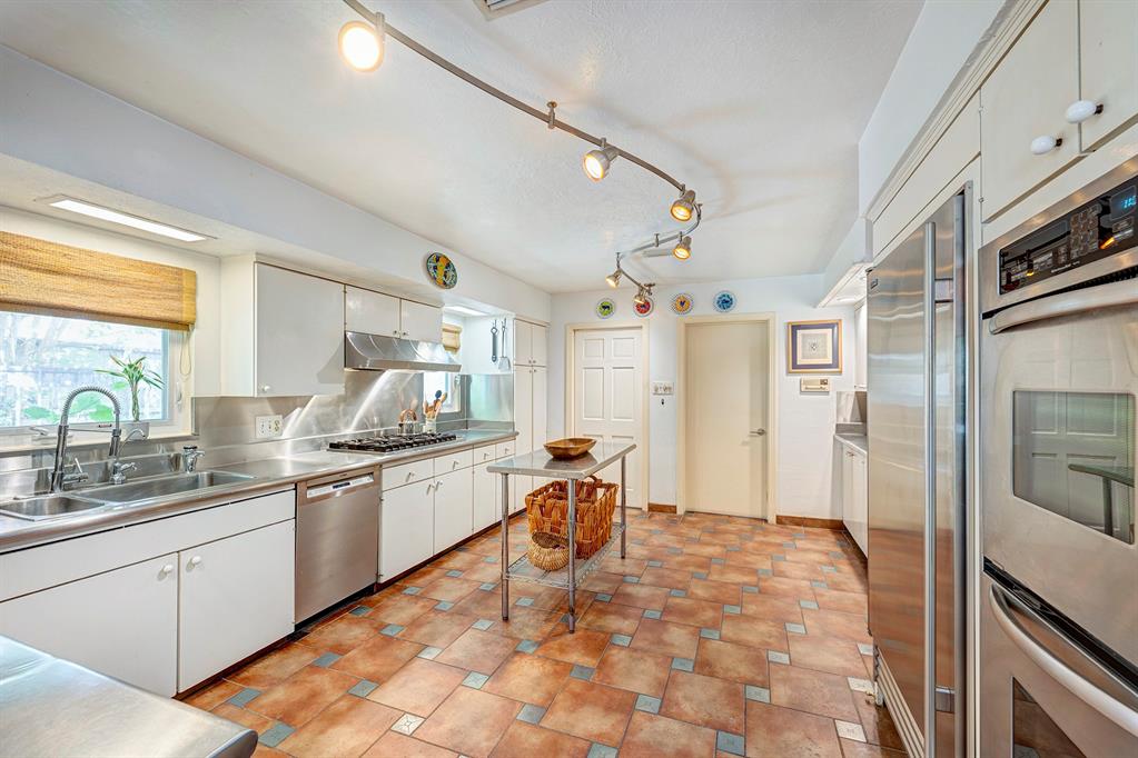 5336 Sugar Hill Drive