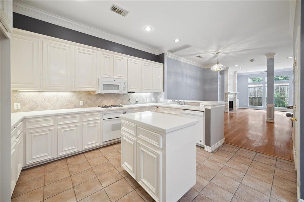 1206 Joe Annie Street