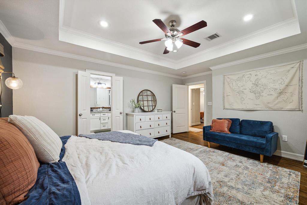 5135 Kingfisher Drive
