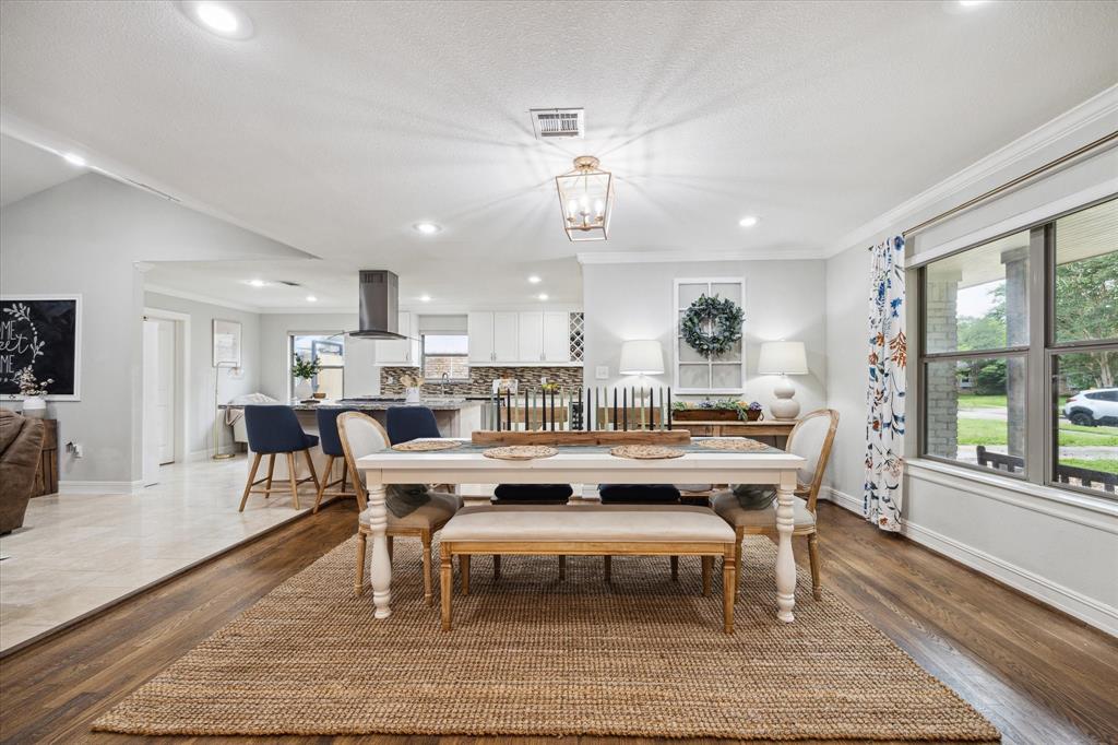5135 Kingfisher Drive