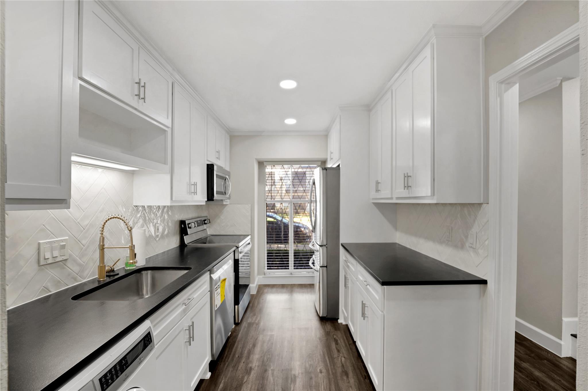 2218 Winrock Boulevard # 177